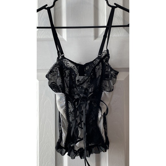 ROMWE Tops - New Romwe Sz 4 Black White Lace Up Bustier Corset Adjustable Straps Y2K Coquette
